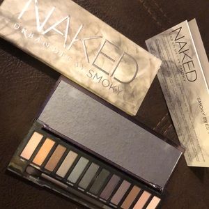 Like new URBAN DECAY Naked Smokey  eyeshadows